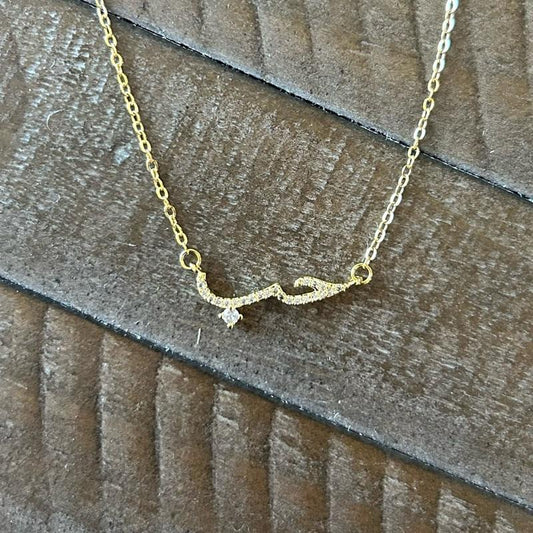 Hob Necklace - Arabic Calligraphy for Love حب, Gold-Plated Chain with Decorative Design