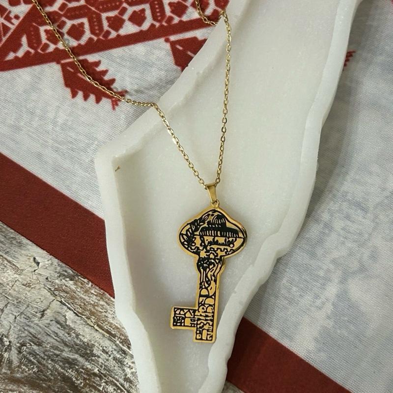 Palestinian Key of Return Necklace Al-Aqsa Masjid Design