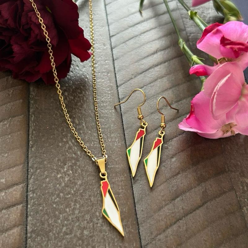 Palestine Map Draped in Flag Jewelry Set - Gold-Plated Necklace & Earrings with Red Green and White Colors