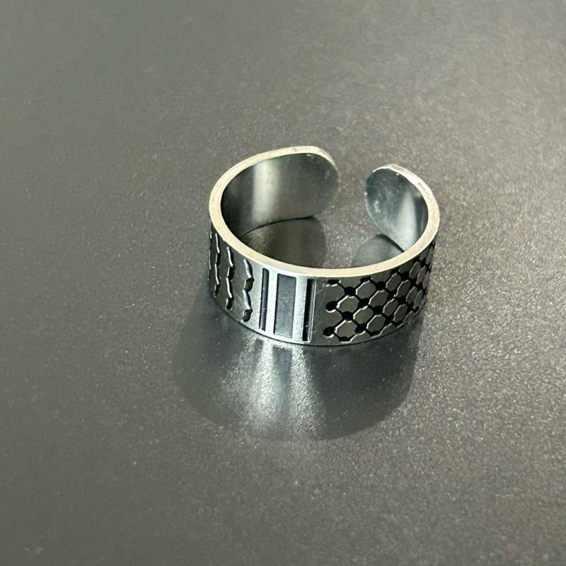Palestinian Kufiya Pattern Adjustable Ring – Silver Engraved Keffiyeh Band