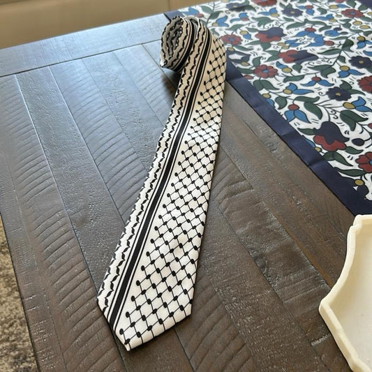 Palestinian Keffiyeh Tie (Unisex) — Black & White Pattern Necktie