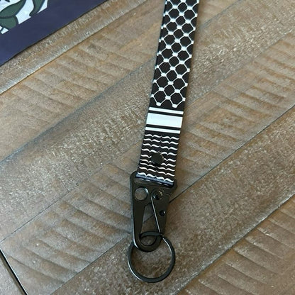 Palestinian Keffiyeh Wristlet Keychain – Kufiya Pattern Wrist Strap Key Fob